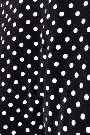 schulterfreies Swing-Kleid